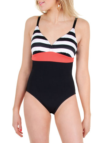 Jalie 3350 One piece swimsuit GIRLS-WOMEN €15