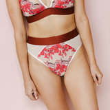 MARIS DIY UNDERWEAR SEWING KIT: PEEKABOO EMBROIDERED TULLE LACE € 38,95 p/s_