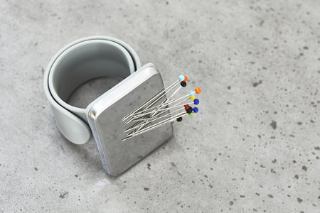 SEWPLY - Armband siliconen GRIJS
