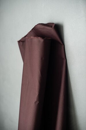 Merchant & Mills - Organic Dry Oilskin Oxblood - GOTS