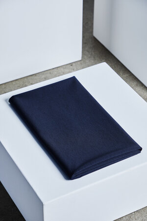 COUPON 40 CM meetMilk - TEXTURED PONTE KNIT - BLUEBERRY met LENZINGâ„¢ TENCELâ„¢ vezels