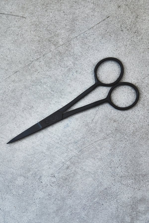 SEWPLY - Tall Thread Scissors MATTE BLACK