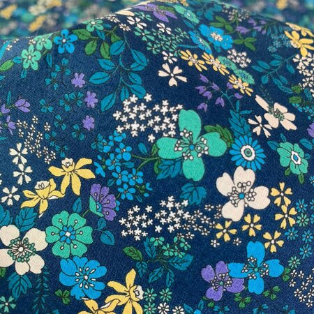 Kokka Japan - Retro Collection - Dark Blue flower power COTTON LAWN