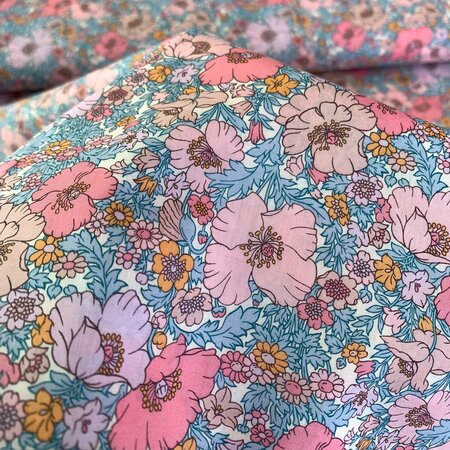 Liberty London - Meadow Song Pink Tana Lawnâ„¢