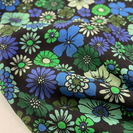 Lady McElroy - Flower Power VISCOSE CREPE