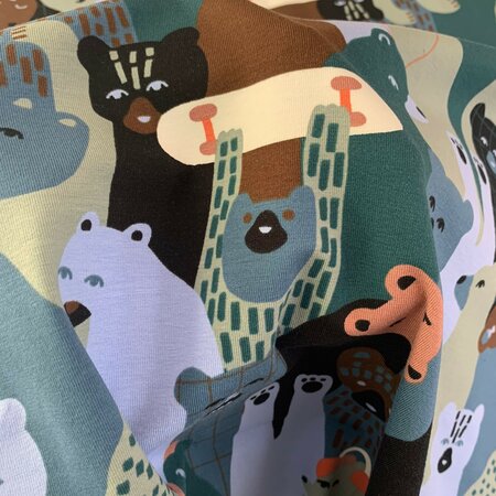 Katia - Skate Bears JERSEY