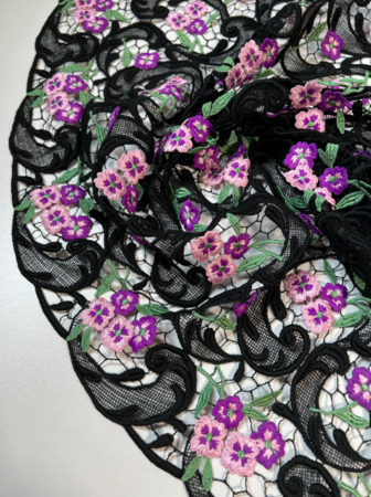 Haute Couture - Sierkant Purple flowers