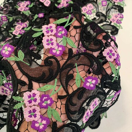 Haute Couture - Sierkant Purple flowers