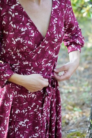 Eglantine & Zoé Flora Bordeaux VISCOSE POPLIN