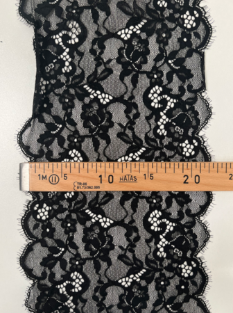 HAUTE COUTURE elastisch smal kant ZWART