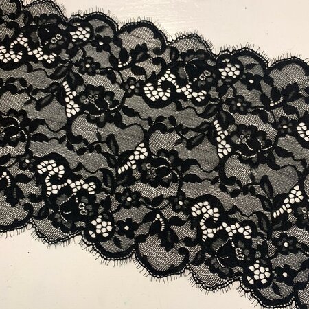 HAUTE COUTURE elastisch smal kant ZWART