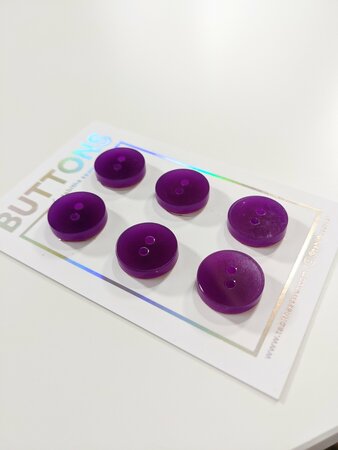 Tabitha Sewer - Purple Classic buttons 15mm