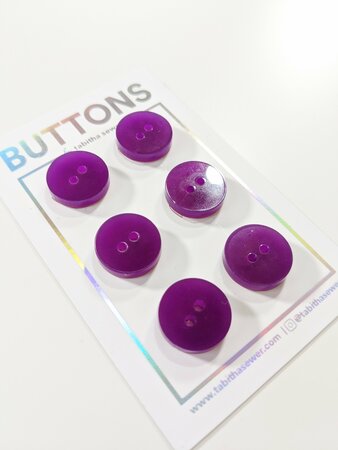 Tabitha Sewer - Purple Classic buttons 15mm