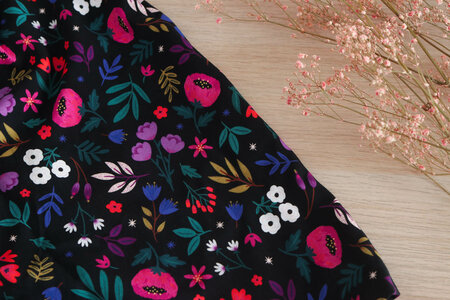 Lise Tailor - Nuit Fleurie Viscose - OEKO-TEX® STeP & FSC
