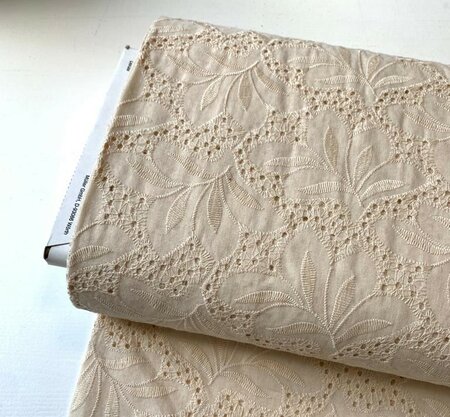 TopTex Zandkleurige broderie