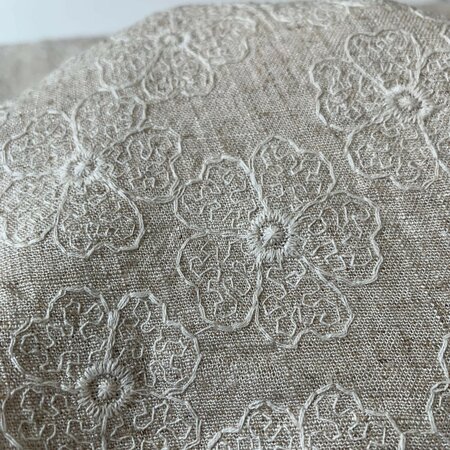 Verhees Sandy Flowers Naturel LINNEN VISCOSE EMBROIDERY