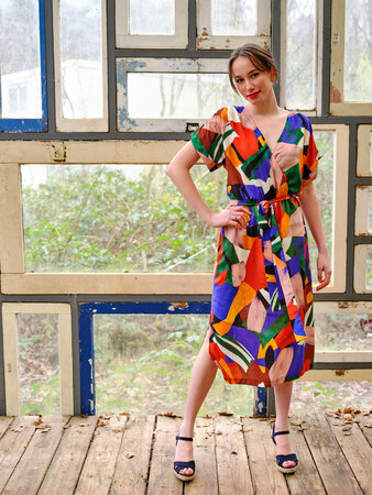 COUPON 125 CM Atelier Jupe - Colourful Abstract Printed VISCOSE