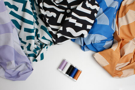 COUPON 50 CM Ansje X Misusu - Wavy Blue JERSEY