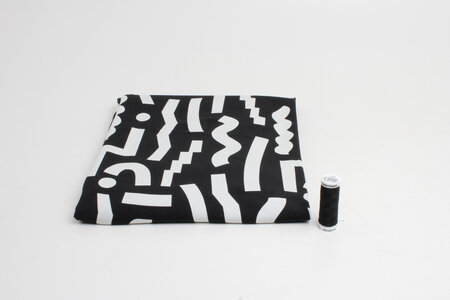 COUPON 60 CM Ansje X Misusu - Squiggle Black JERSEY