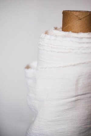 Merchant & Mills - Milk 185gsm Linen