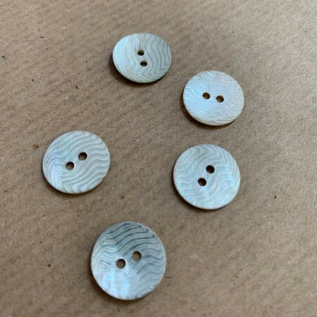 Parelmoer stripes - Rond 15mm knoop