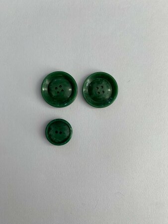 Set 2 knopen 22mm + 1 knoop 16 mm bos groen met rand