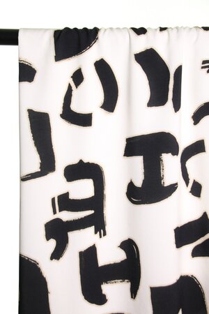 Atelier Jupe - Off white black print VISCOSE