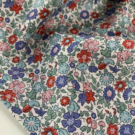 Liberty London - Palace Petal red/blue KATOEN