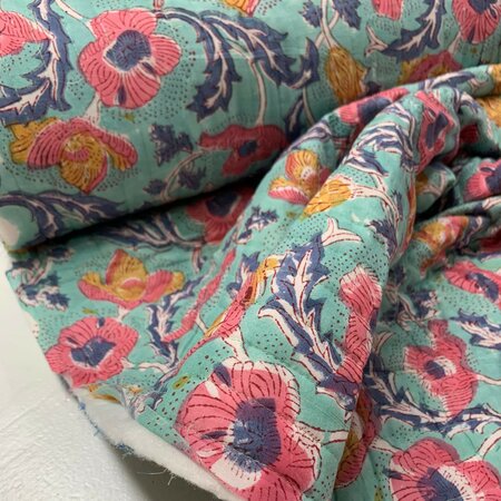 Ansje LIMITED - Blue Tones & Pink Flower - Quilt Indian Cotton