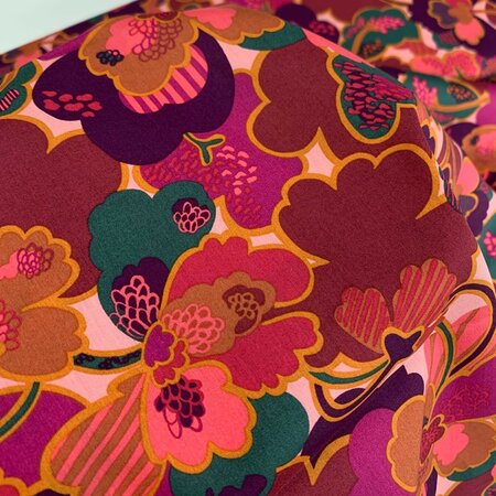 Liberty London - Prospect Flower - Tana Lawnâ„¢