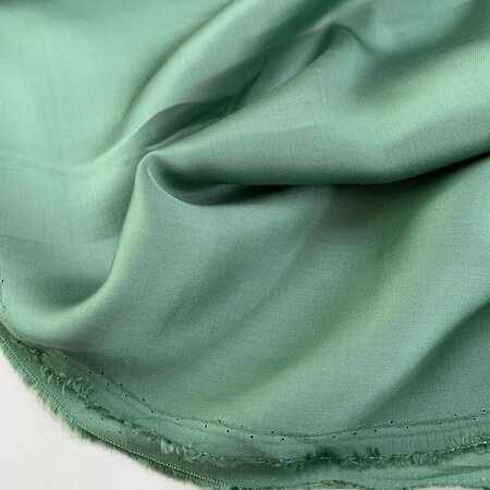 DEADSTOCK Glowy Sage Green VISCOSE SATIJN
