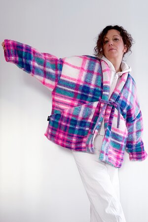 Hilco - Purple Neon Pink Pop Check Mantelstof WOL