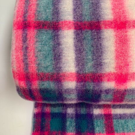 Hilco - Purple Neon Pink Pop Check Mantelstof WOL