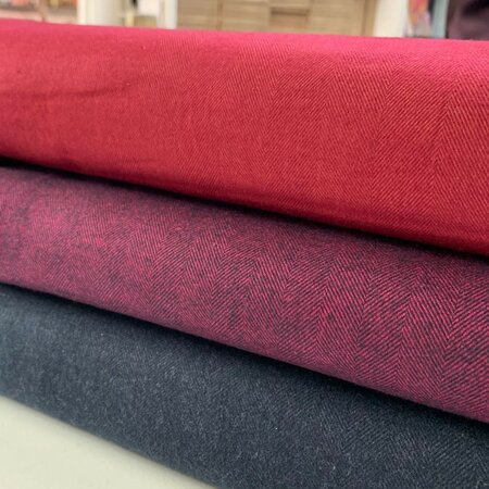 COUPON 60cm DEADSTOCK Herringbone Aubergine COTTON