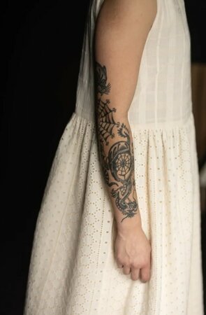 Merchant & Mills - Burrow Eyelet Indian Cotton