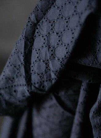 Merchant & Mills - Navy Eyelet Indian Cotton