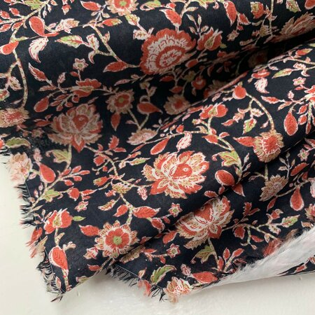 Kokka Japan - Flowers Black Cider - INDIAN COTTON VOILE