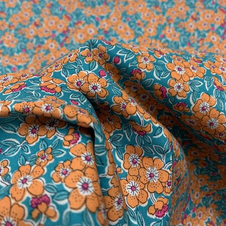 Liberty London - Flowering Blossom Orange on Blue Quilt KATOEN