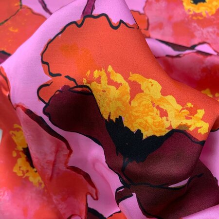 Toptex - Poppy Power Pink Red VISCOSE SATIJN ECOVERO