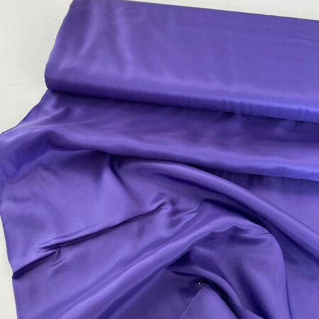 COUPON 95 CM CUPRO voeringstof Dark Lavender