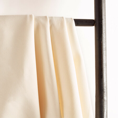 COUPON 160cm Atelier Brunette GABARDINE Off White