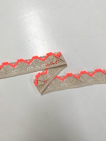 Lace Cotton Ecru Polyester Fluo Coral 4.5cm