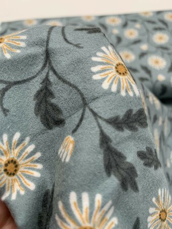 Cloud9 - Trailing Floral Blue - FALL & FLUTTER - FLANEL biokatoen
