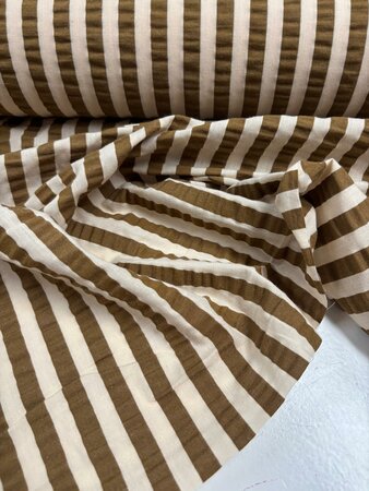 Vanilla/Brown Seersucker Stripe KATOEN