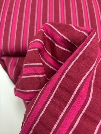 Bordeaux/Roze Seersucker Stripe KATOEN