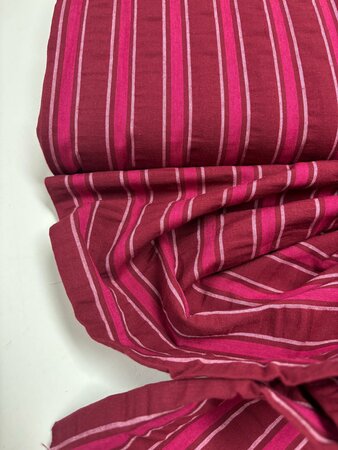 Bordeaux/Roze Seersucker Stripe KATOEN