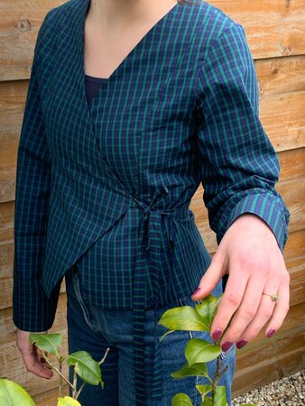 Puff and Pencil - Wrap Blouse x Straight Sleeve