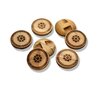 Houten knoop met bloemen afdruk  - 15mm 